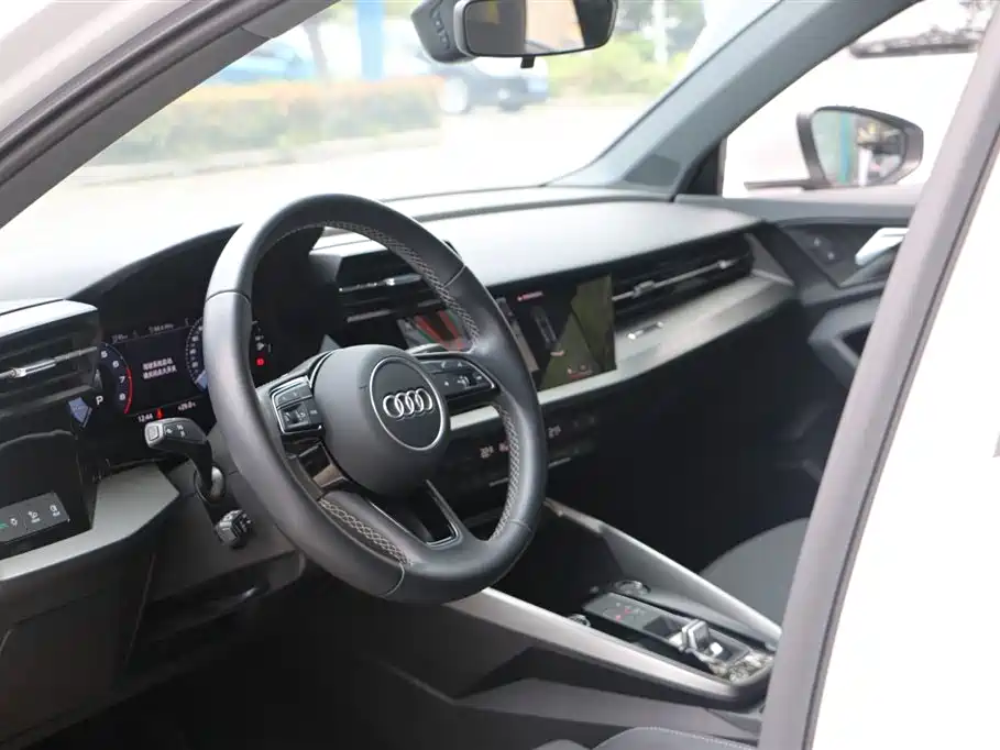 Audi A3 2023 Sportback 35 TFSI Fashion Sport фото 9