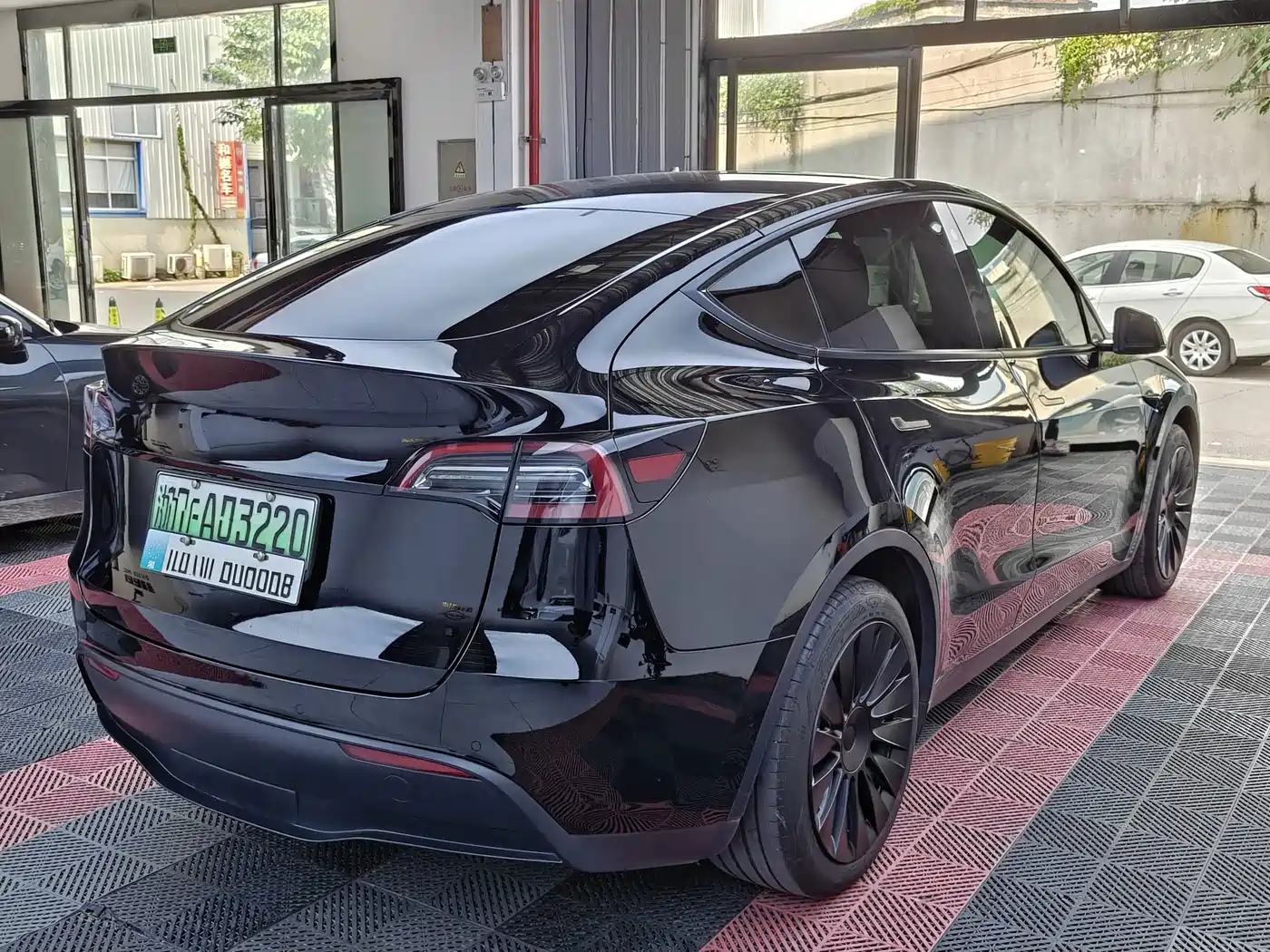 Tesla Model Y 2021 2021 Standard Range Rear-Wheel Drive