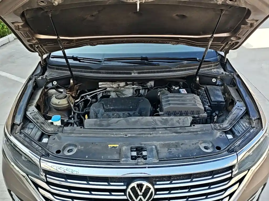 Volkswagen Viloran 2020 2020 380TSI Premium