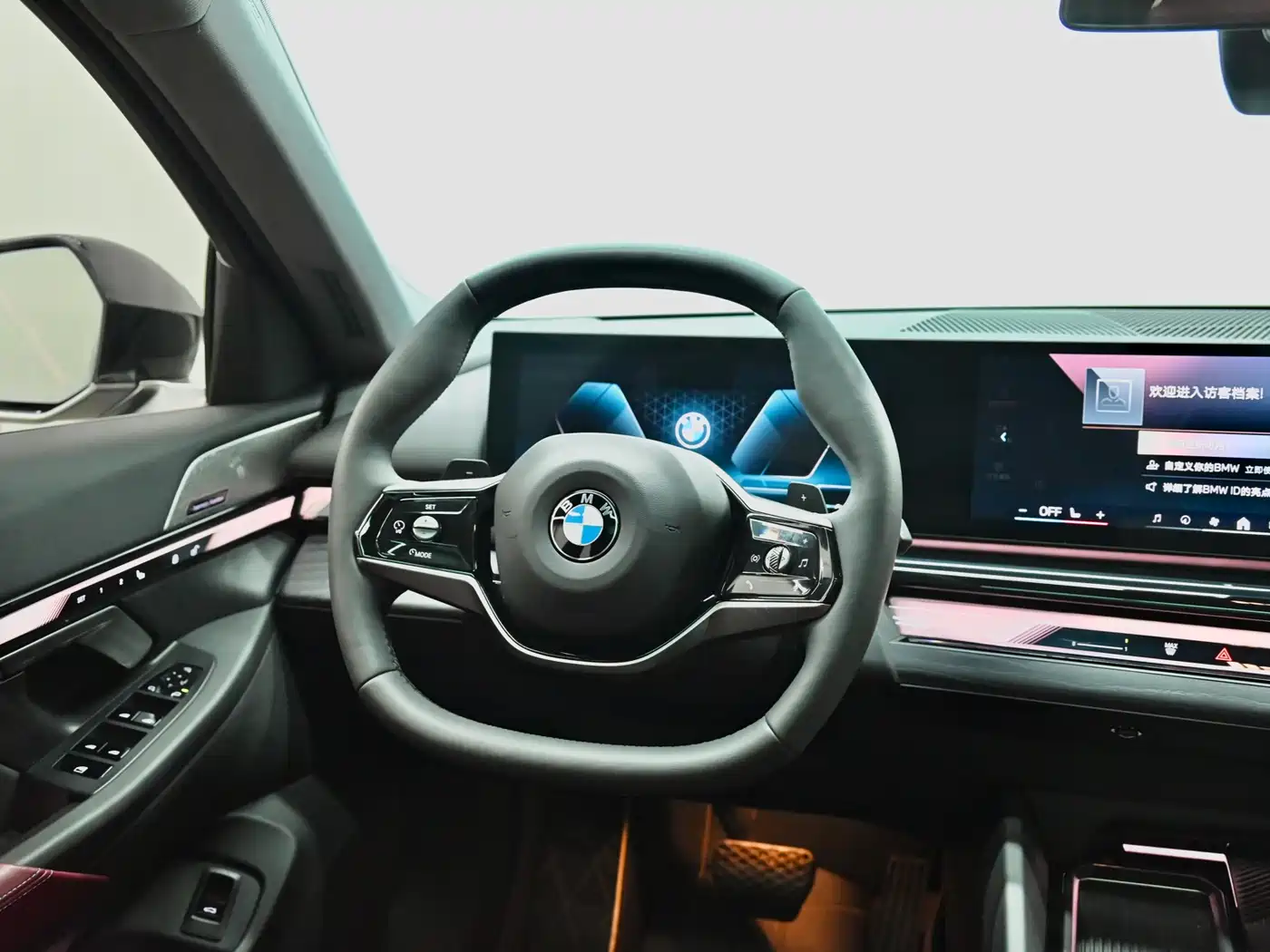 BMW 5 Series 2024 530Li Leading Model Luxury Package фото 12