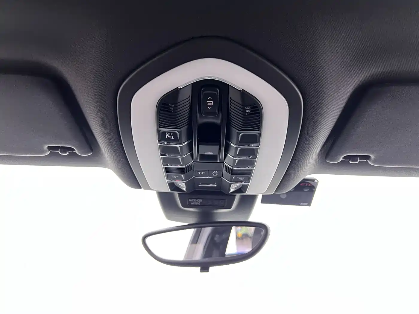 Porsche Macan 2017 Macan 2.0T фото 20