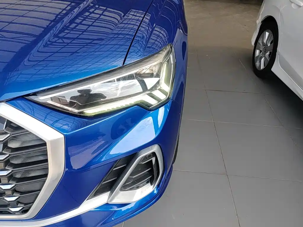 Фото 24 - Audi Q3