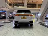 Фото 8 - Geely Monjaro