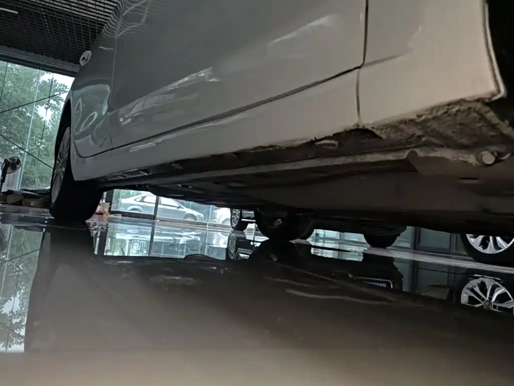 Buick Excelle 2015 18T Dual-Clutch Elite фото 21