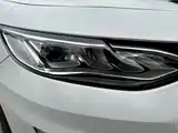 Фото 22 - Chevrolet Malibu XL