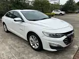Фото 19 - Chevrolet Malibu XL
