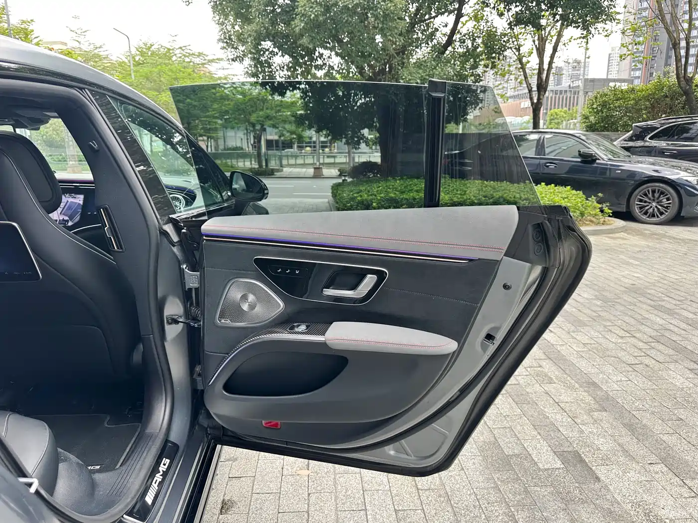 Mercedes-Benz EQS AMG 2023 AMG EQS 53 4MATIC+ фото 12