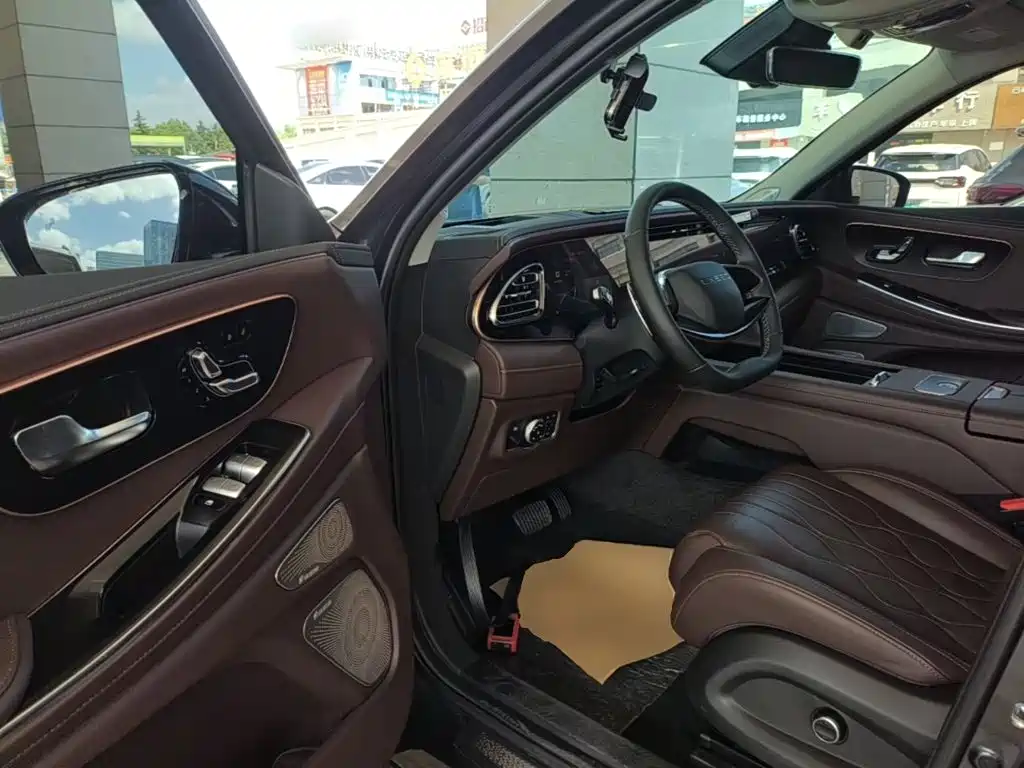 Exeed Landmark 2023 2023 400T AWD Star Premium 6-Seater