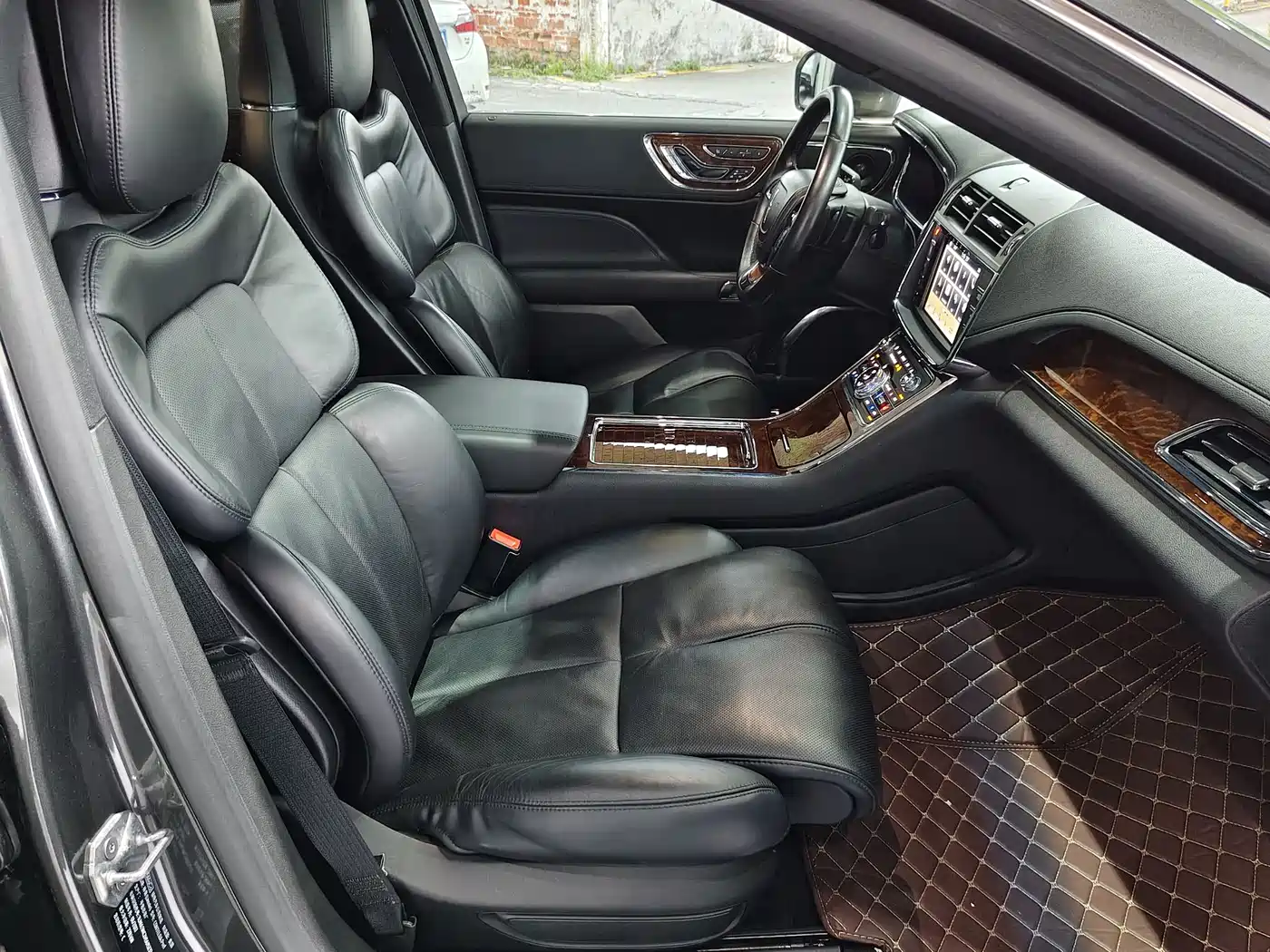 Lincoln Continental 2017 2017 3.0T AWD Prestige Edition