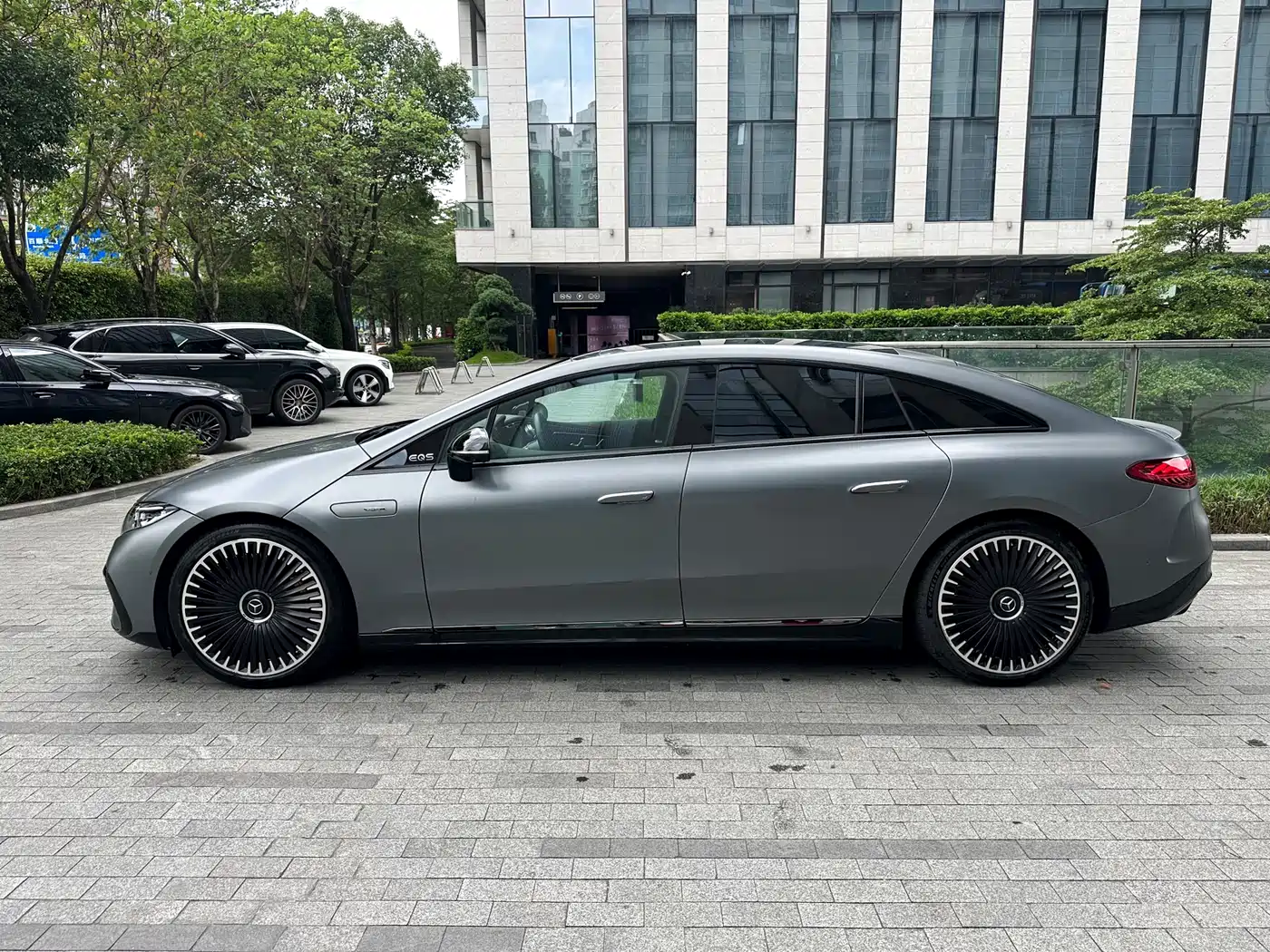 Mercedes-Benz EQS AMG 2023 AMG EQS 53 4MATIC+ фото 5
