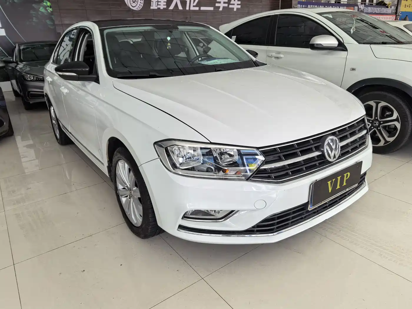 Photo 3 - Volkswagen Bora