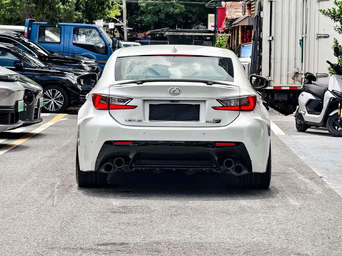 Lexus RC F 2015 F 5.0L Peak Edition фото 14