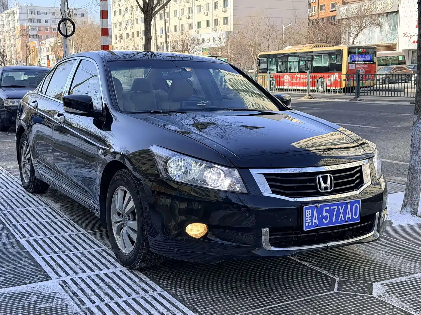 Фото 3 - Honda Accord