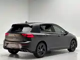 Фото 9 - Volkswagen Golf