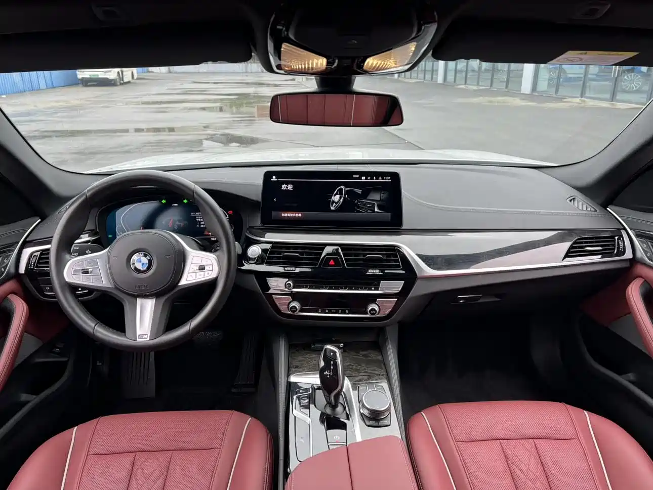 BMW 5 Series 2022 Model Second Facelift 525Li M Sport Package фото 7