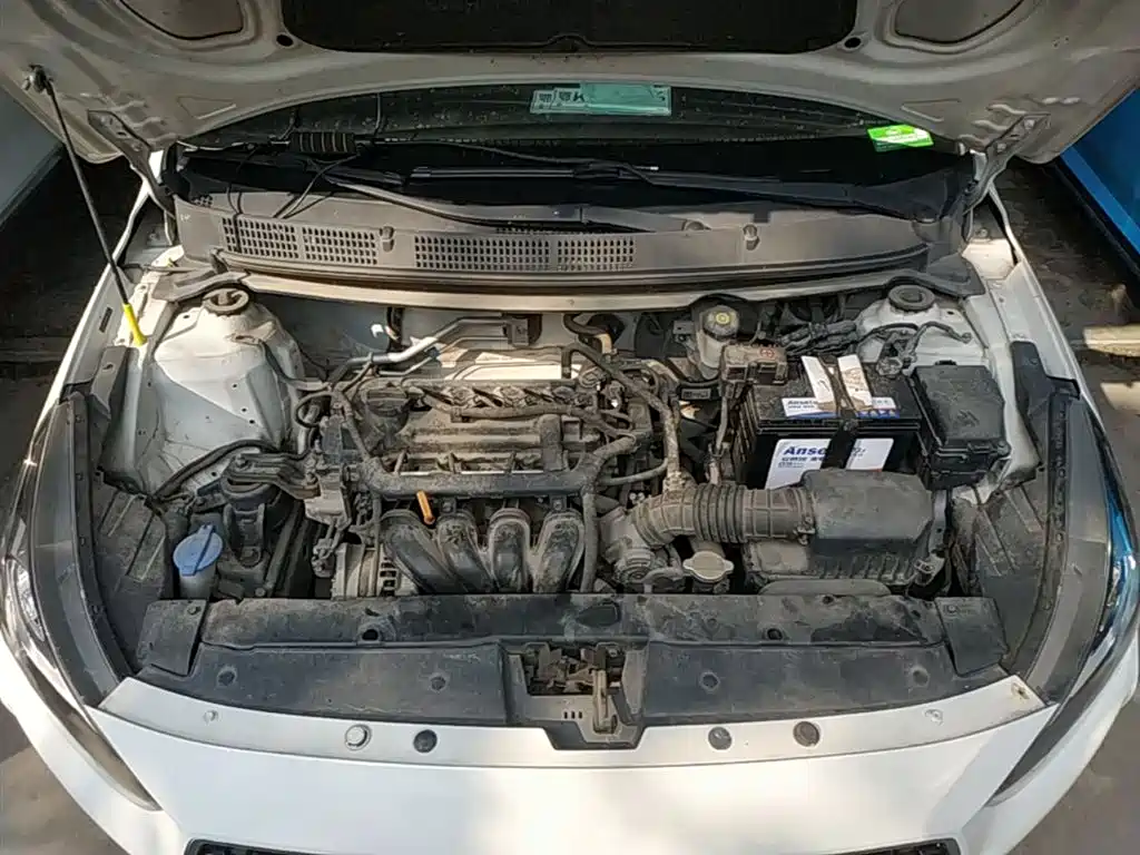 Hyundai Verna 2017 1.4L Manual Color Edition (China V) фото 20