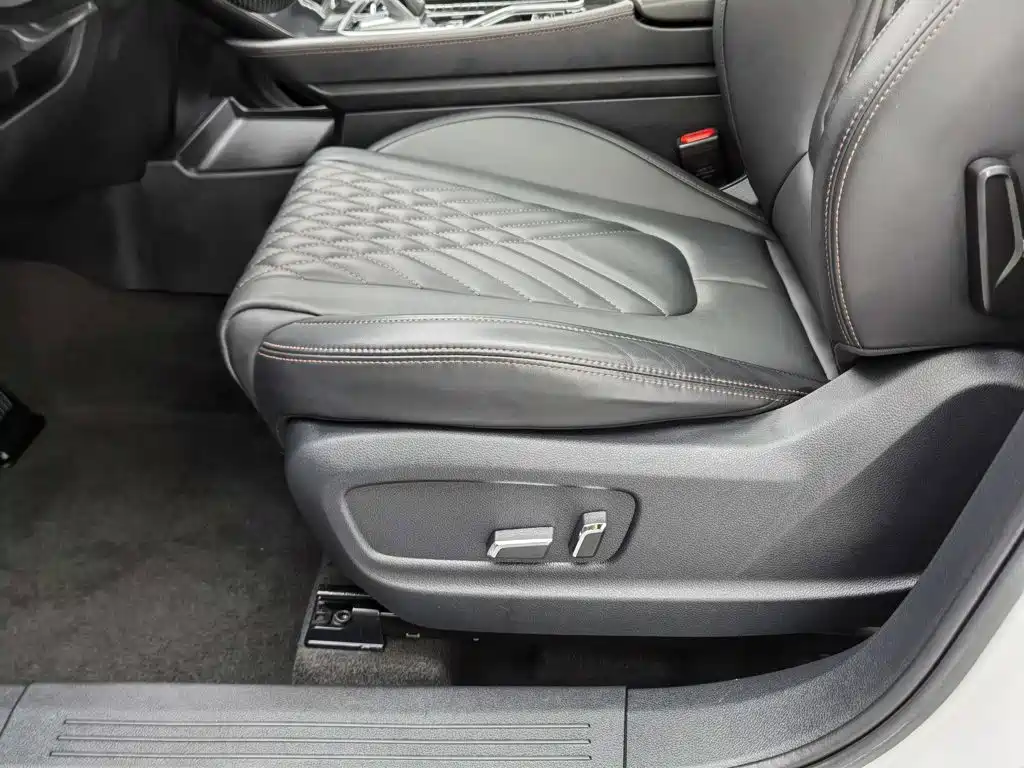 Besturn Bestune T99 2020 2020 20TD Automatic Premium