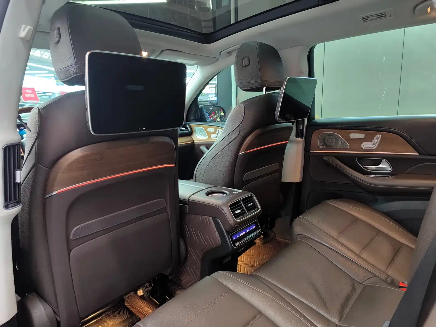 Mercedes-Benz GLS 2021 Facelift GLS 450 4MATIC Luxury фото 15