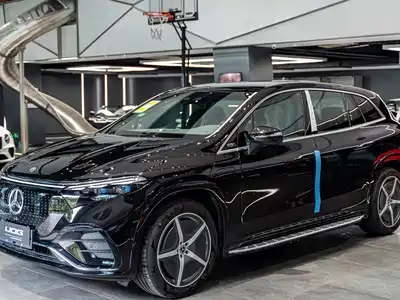 Mercedes-Benz EQS SUV
