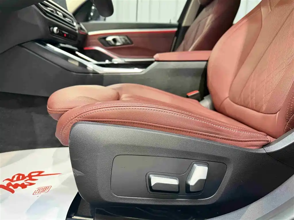 BMW 3 Series 2023 320Li M Sport Package фото 7