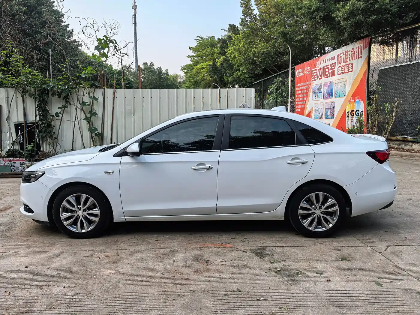 Buick Excelle 2019 18T Auto Connected Flagship China VI фото 4