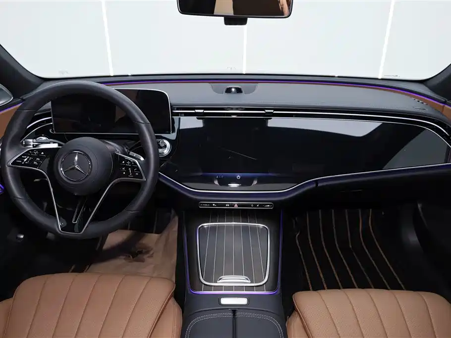 Mercedes-Benz E-Class 2024 Model E 300 L Luxury фото 13