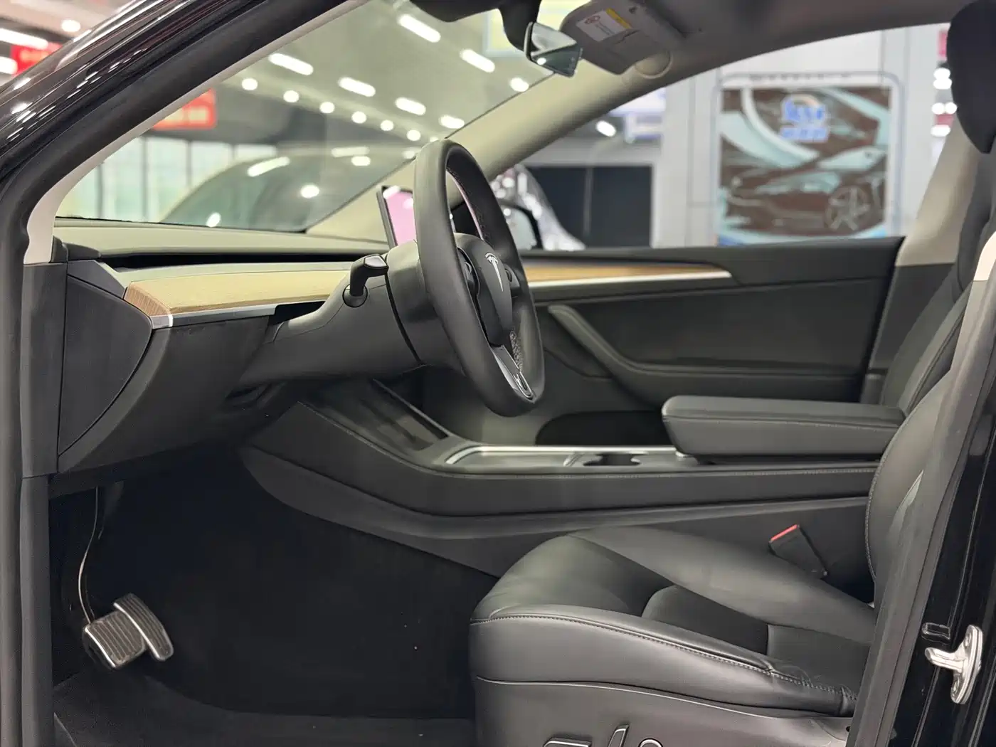 Tesla Model Y 2021 2021 Standard Range Rear-Wheel Drive