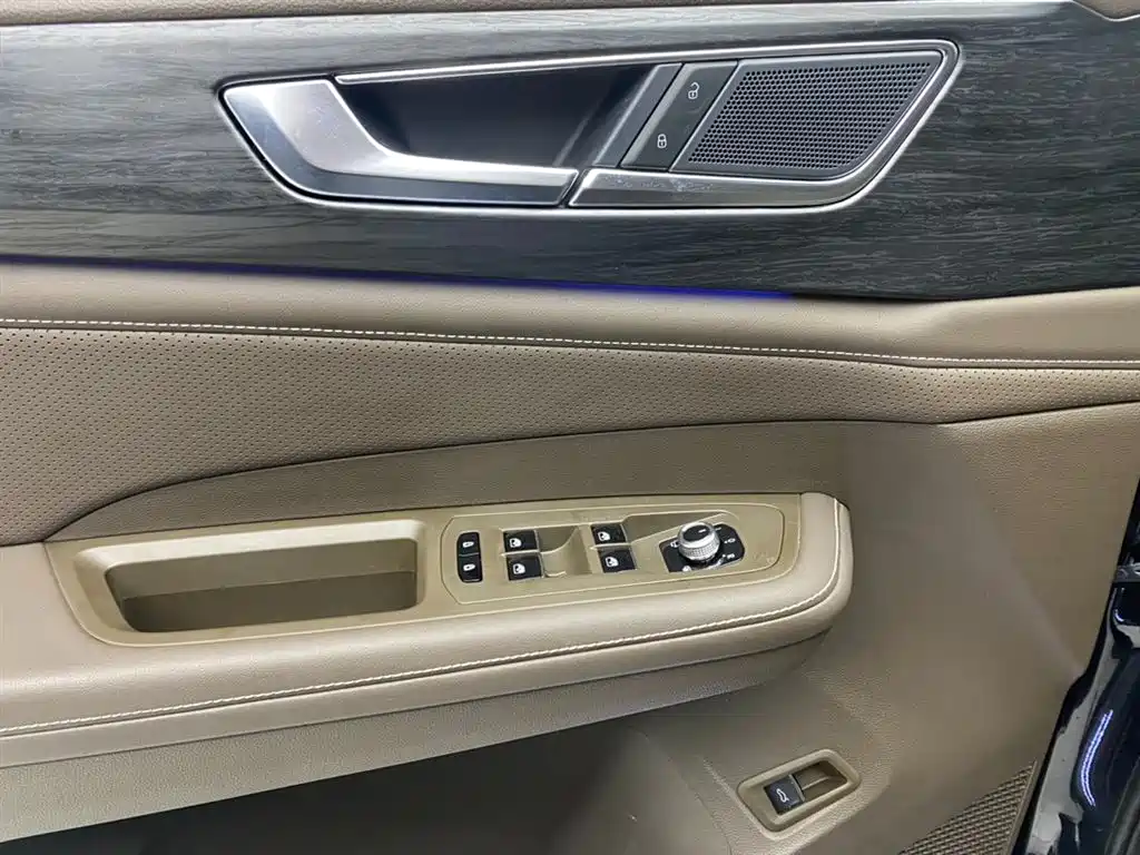 Volkswagen Viloran 2023 Facelift 380TSI Prestige Edition фото 27