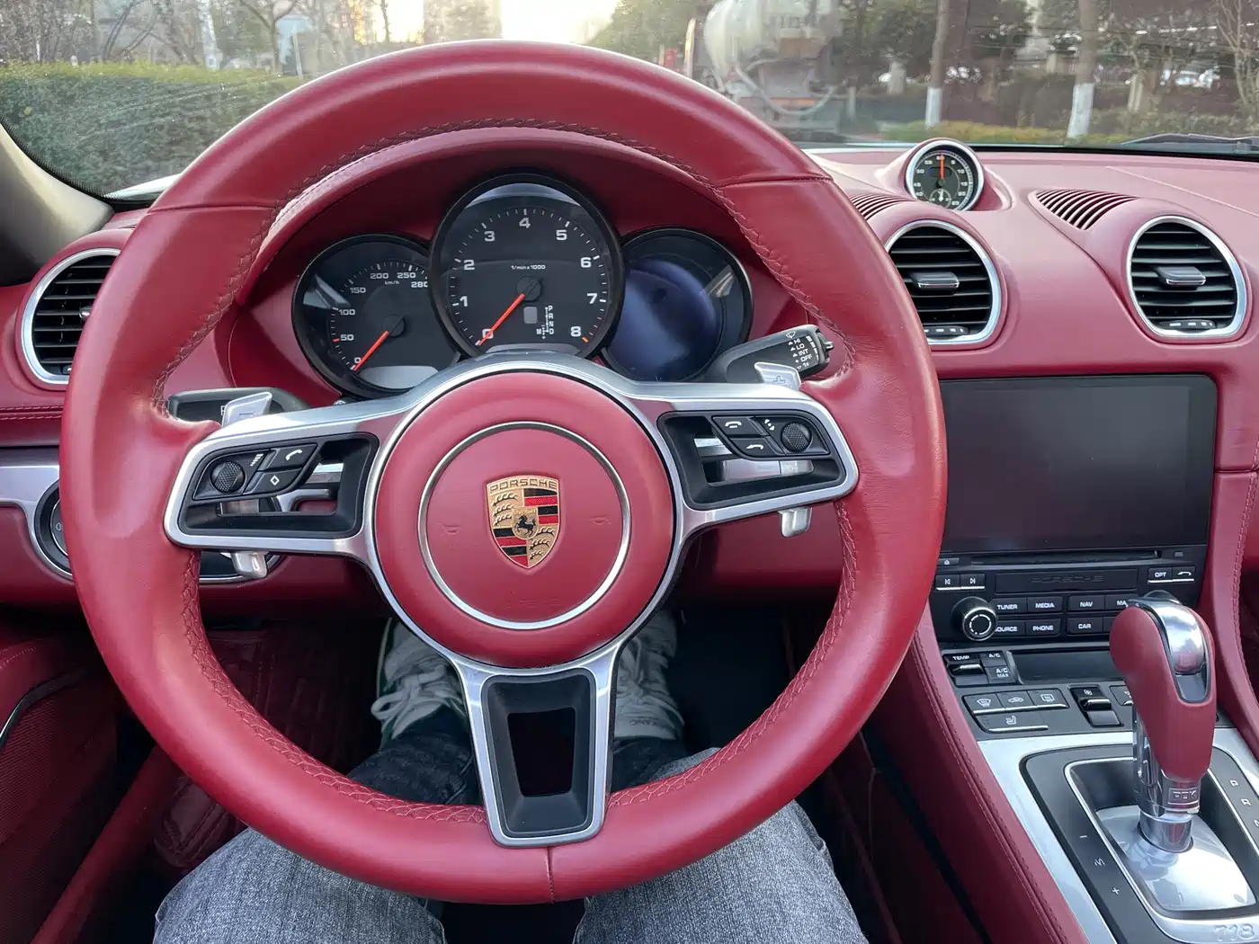 Porsche 718 2018 Boxster 2.0T фото 15