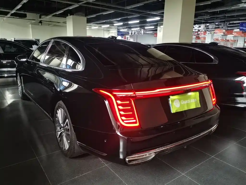 Hongqi H9 2022 2.0T Smart Connect Flag Smooth Edition фото 5