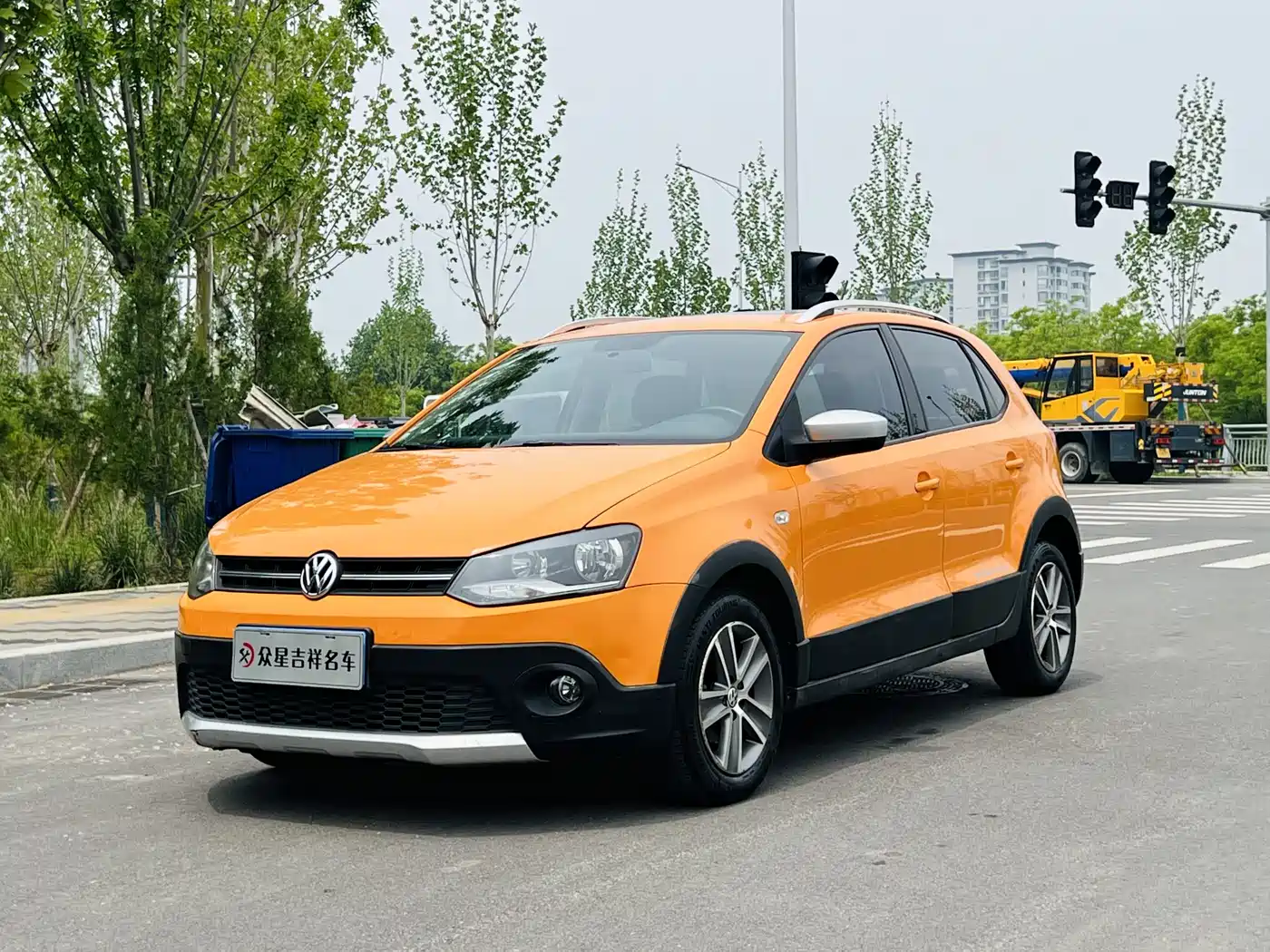 Volkswagen Polo 2012 1.6L Cross Polo AT фото 3