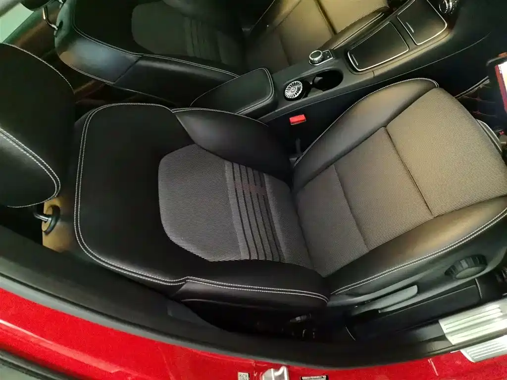 Mercedes-Benz B-Class 2015 B 200 Dynamic фото 17