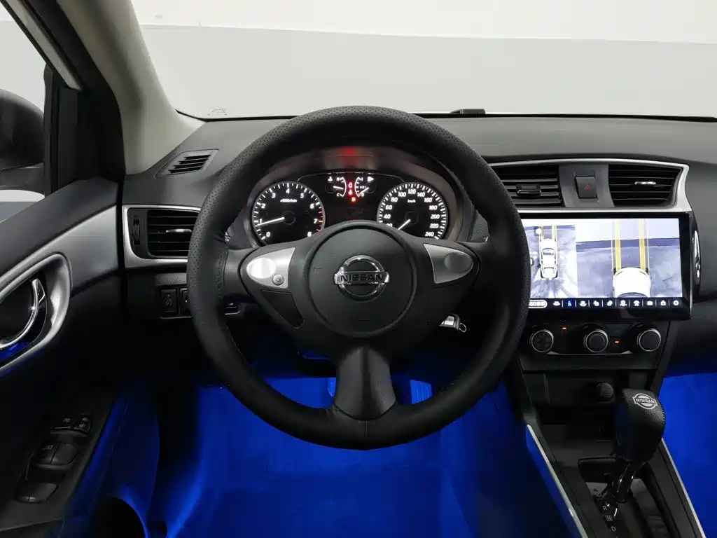 Nissan SYLPHY, миниатюра 11