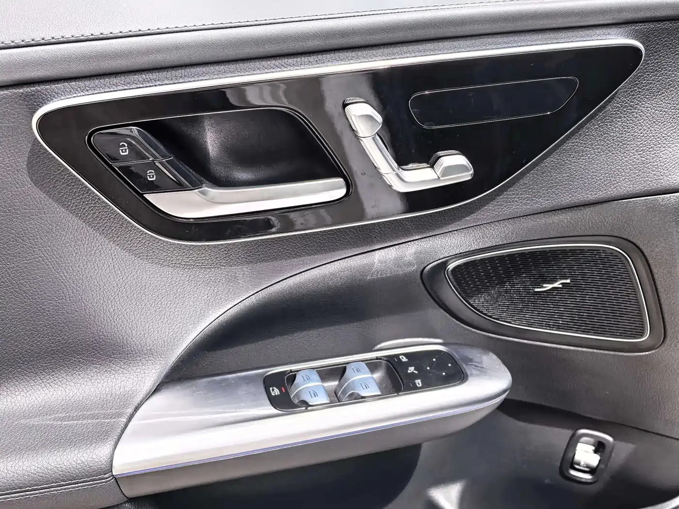 Mercedes-Benz C-Class 2022 C 260 L Sport Edition фото 12