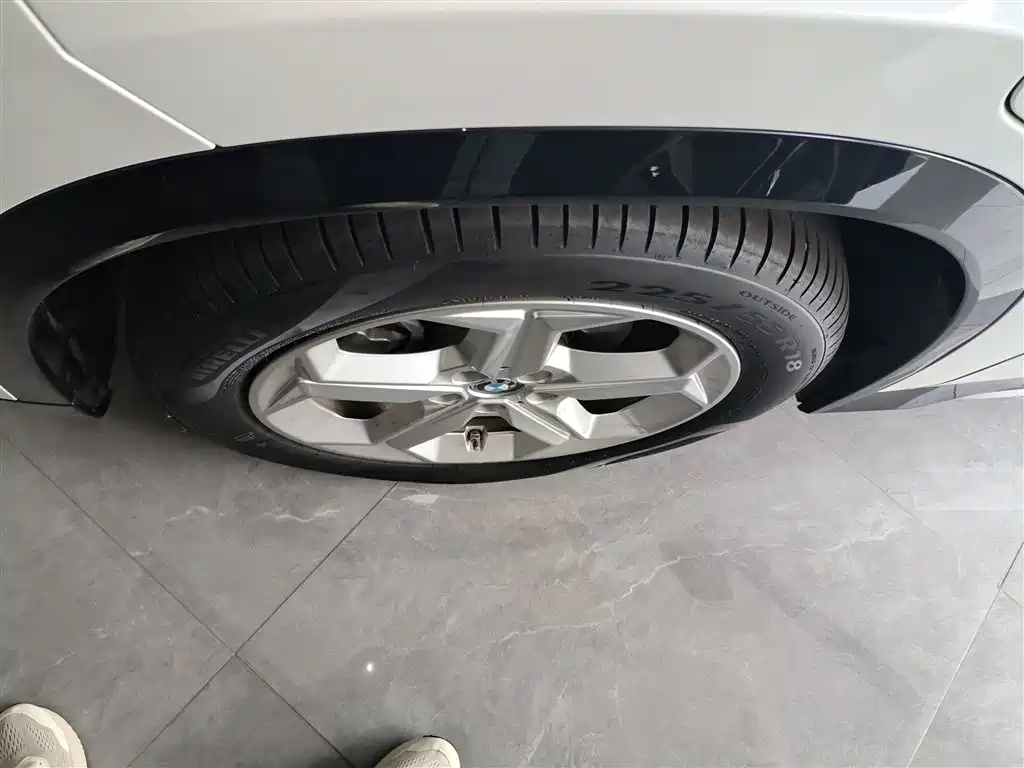 BMW iX1 2023 eDrive25L X Design Package фото 23