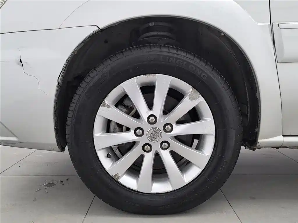 Buick GL8 2014 2.4L Classic Edition фото 17