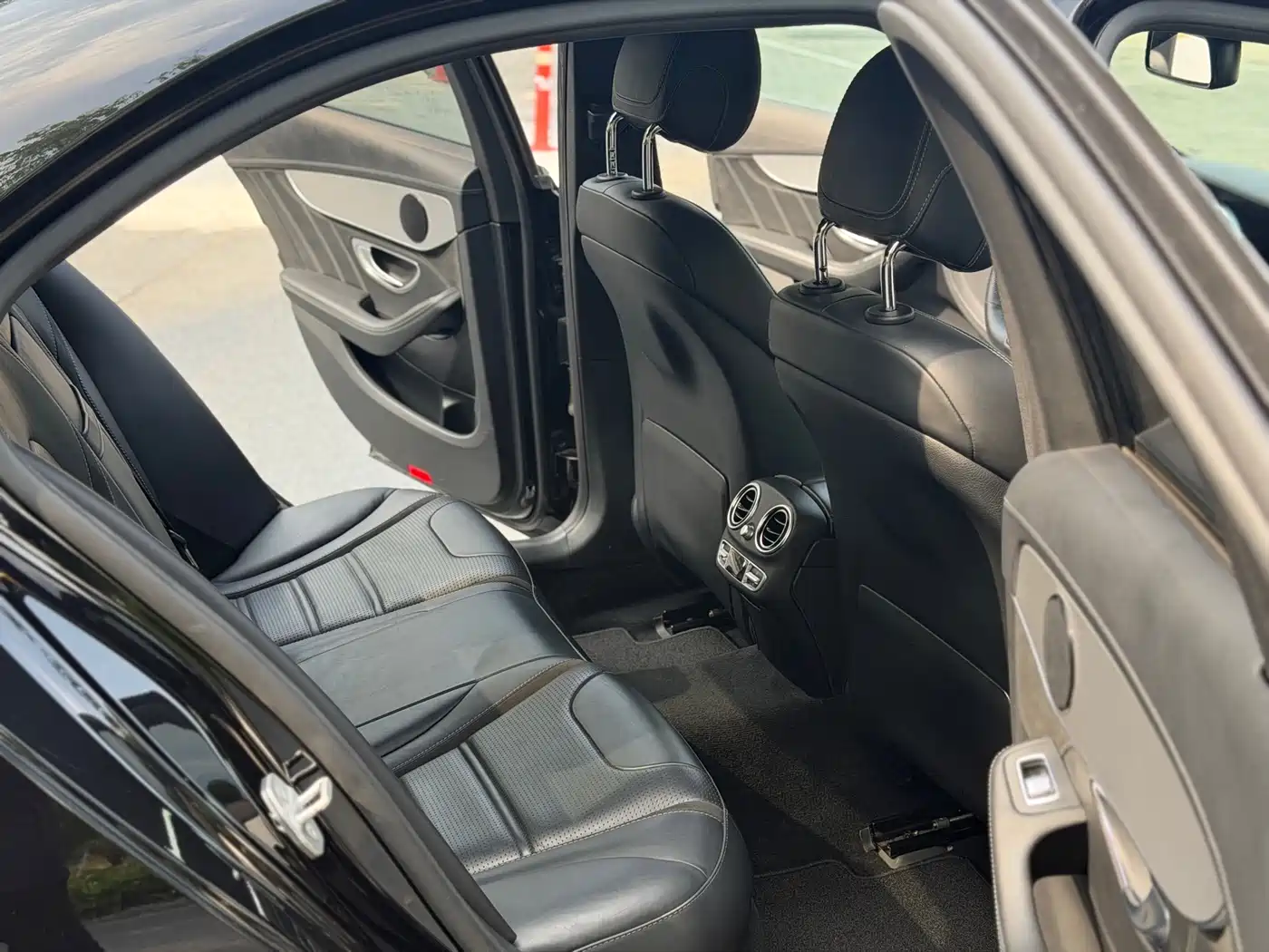 Mercedes-Benz C-Class AMG 2015 AMG C 63 фото 12