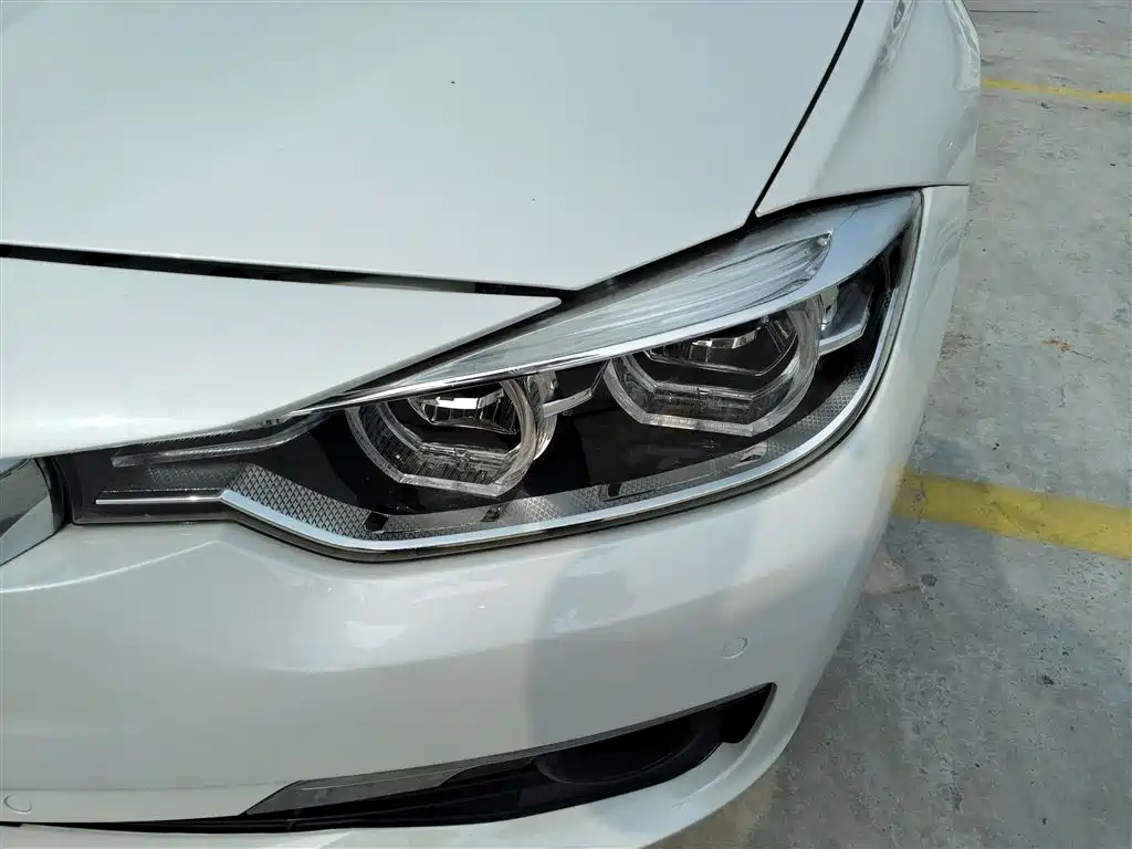 BMW 3 Series 2017 320Li Fashion фото 24