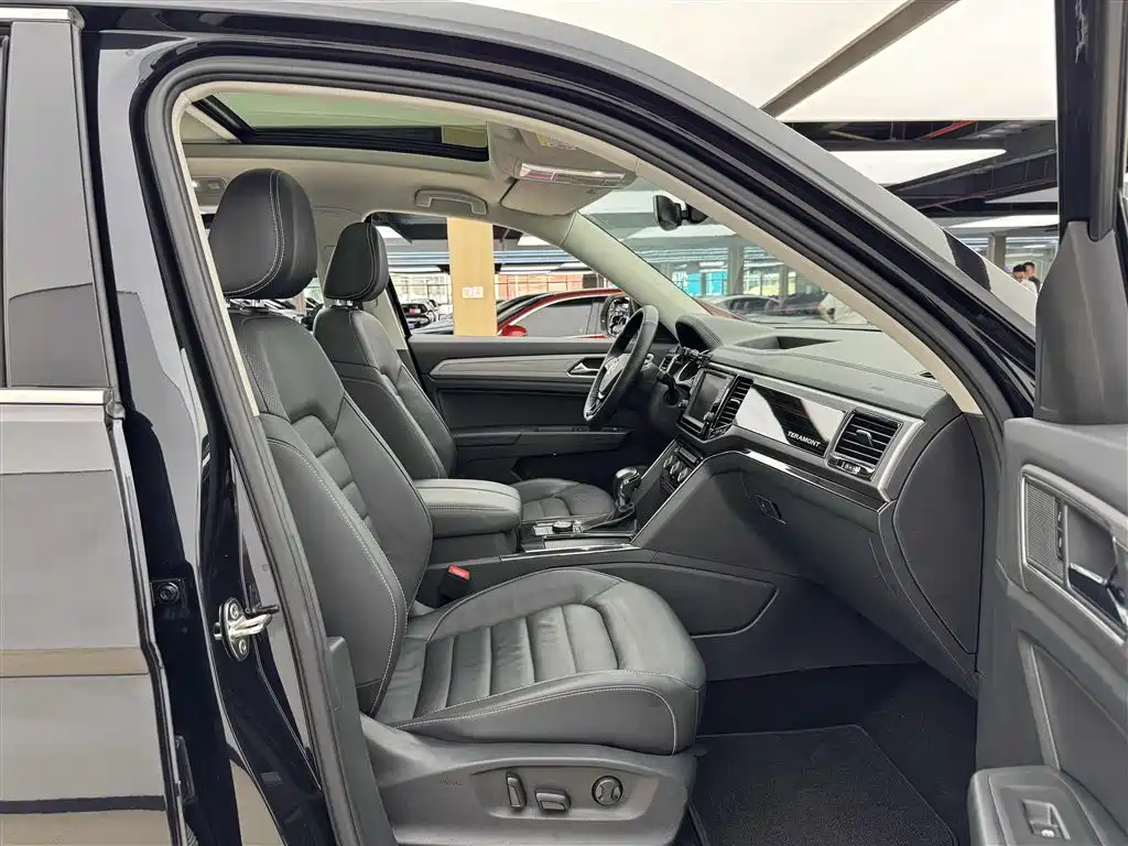Volkswagen Teramont 2017 380TSI 4WD Luxury Edition фото 7