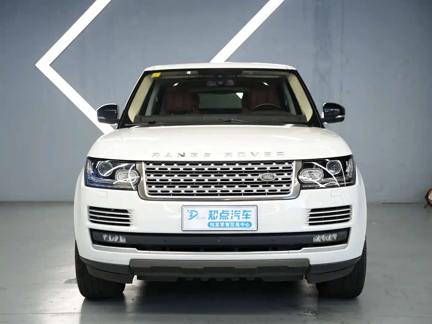 Land Rover Range Rover 2016 5.0 SC V8 AB Ultimate Autobiography LWB фото 2
