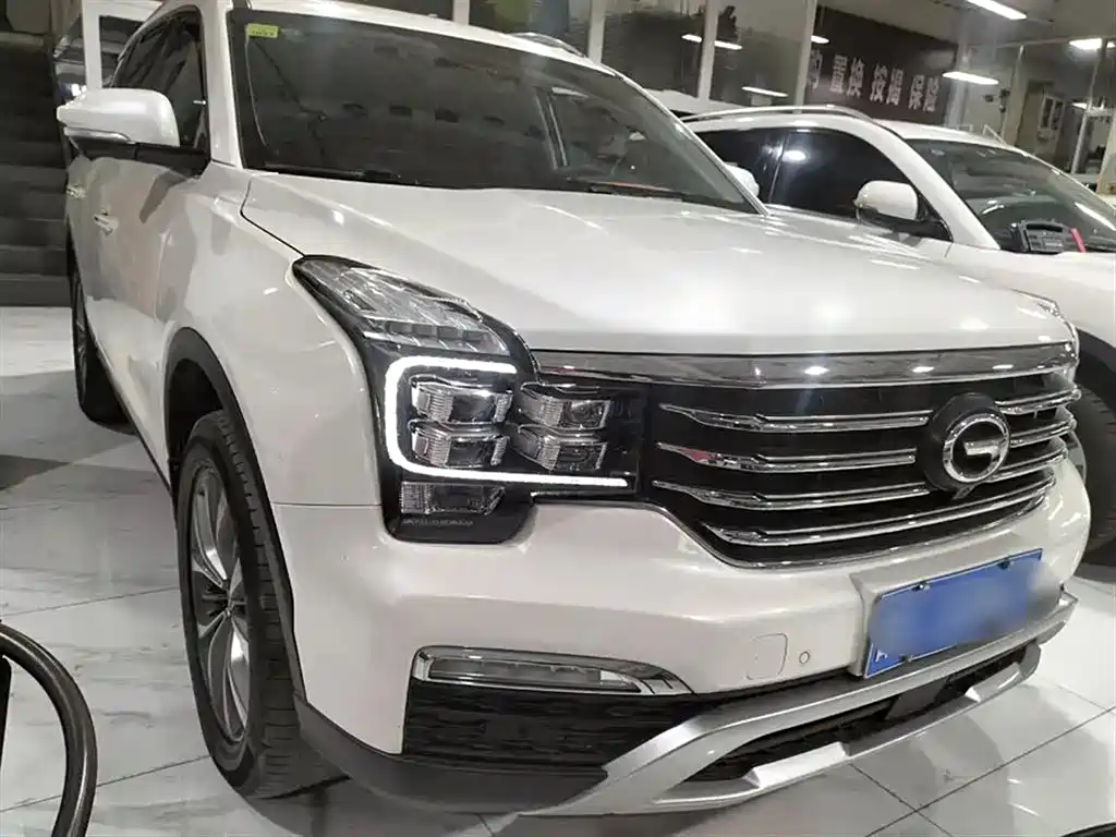 GAC Trumpchi Trumpchi GS8 2017 320T 2WD Luxury Smart Connect (7-seater) фото 3