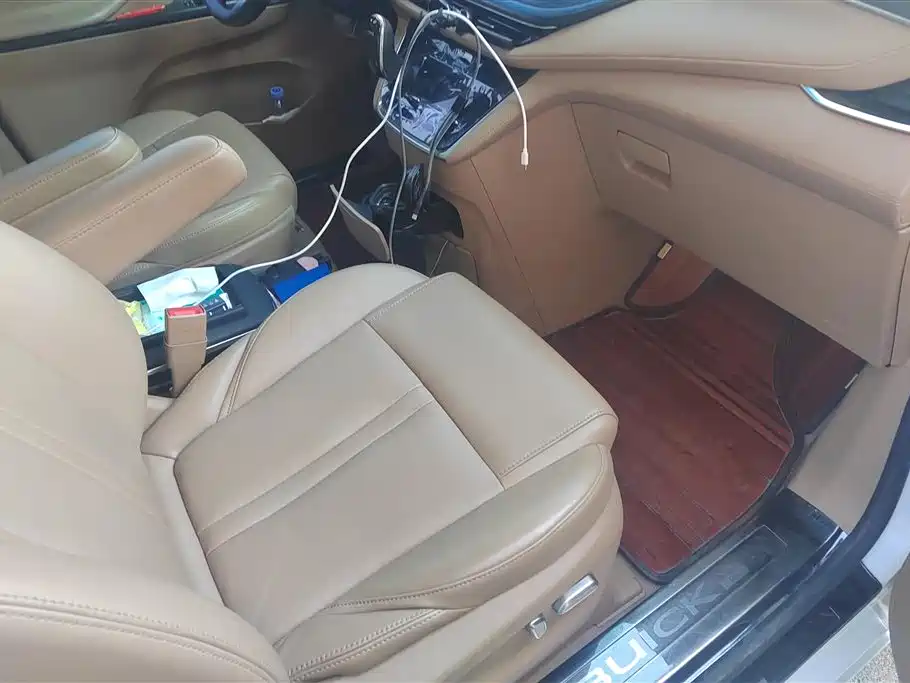 Buick GL8 2020 Model ES Landglory 653T Premium фото 8