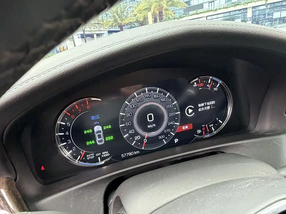 Фото 20 - Cadillac CT6