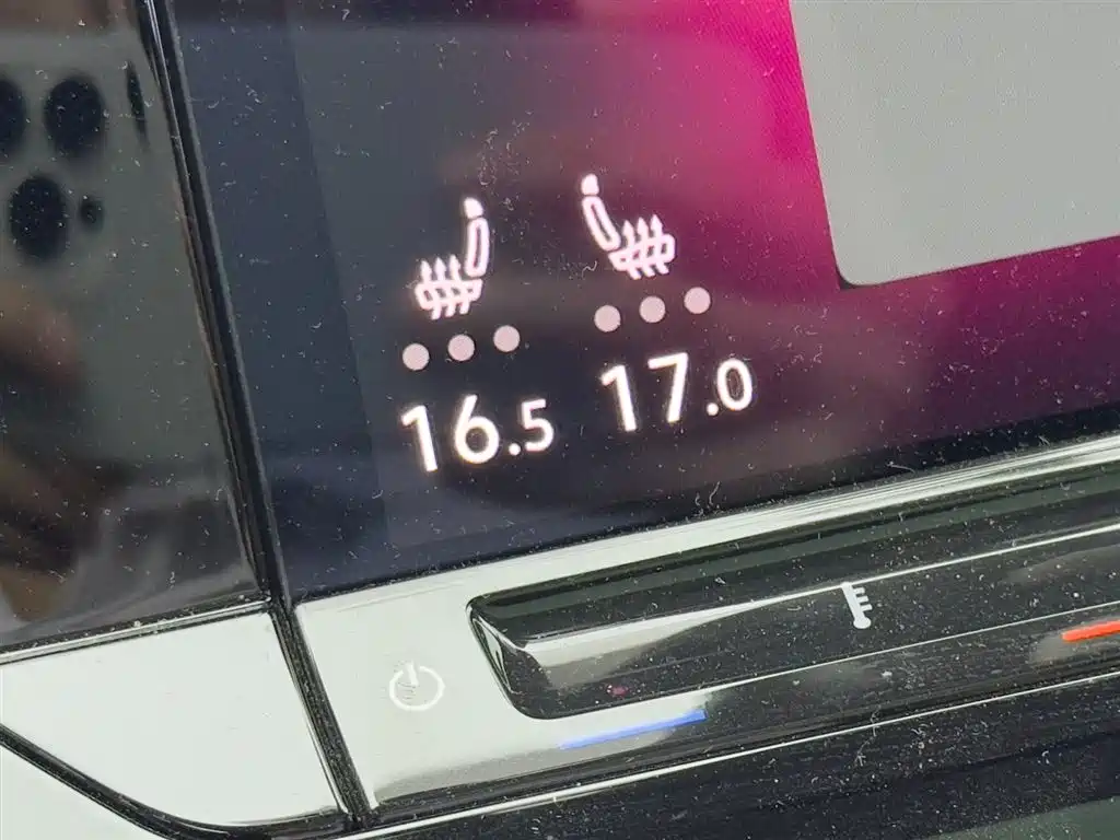 Volkswagen Teramont 2023 Teramont X 380TSI 4WD Exclusive Luxury фото 17
