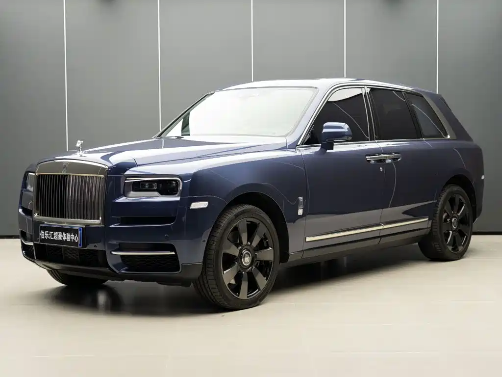 Фото 2 - Rolls-Royce Cullinan