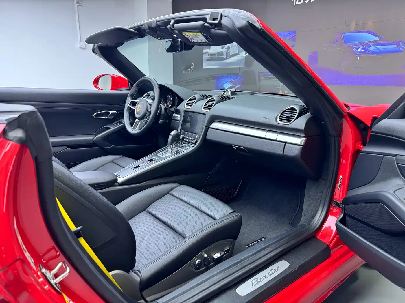 Porsche 718 2022 Boxster 2.0T фото 9