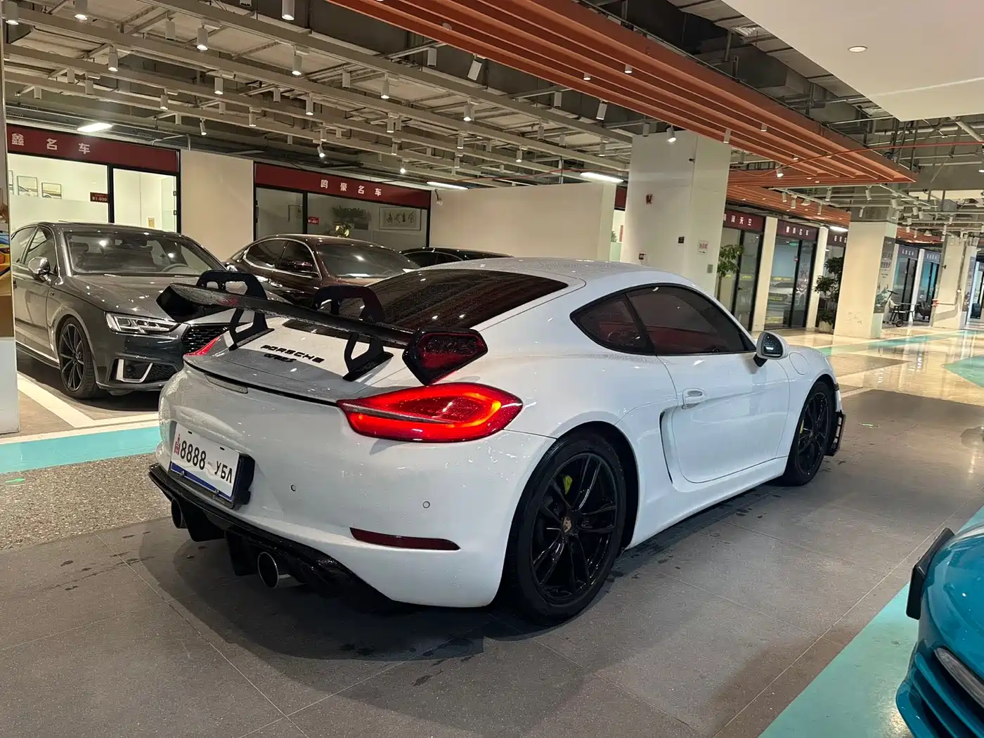 Porsche Cayman 2013 Cayman 2.7L фото 7