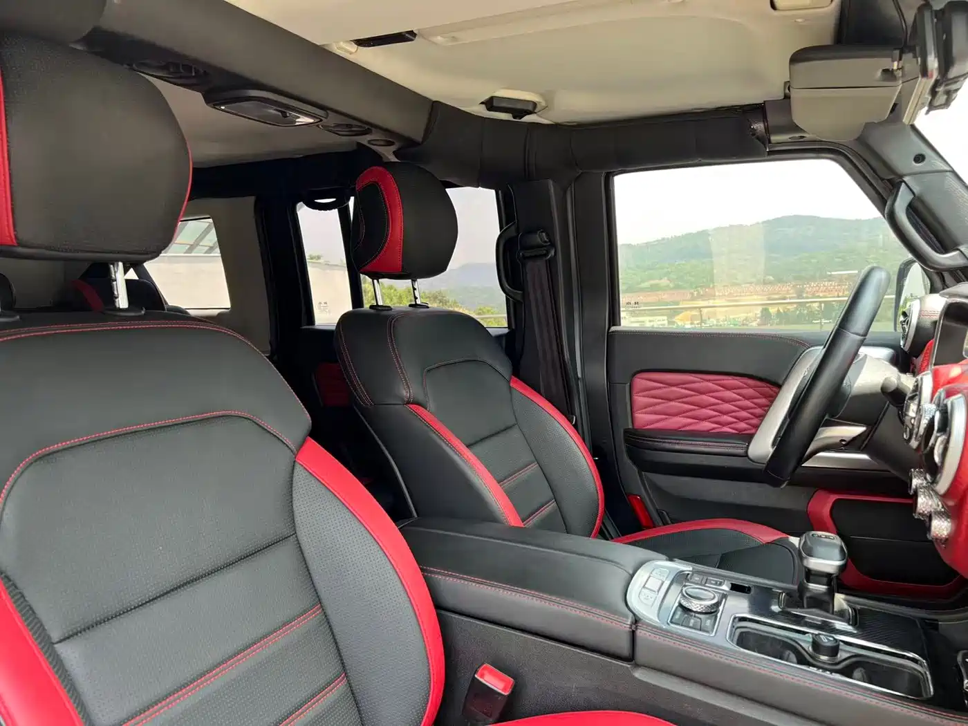 BAIC ORV Beijing Offroad BJ40 2023 2.0D Automatic 4WD Blade Hero Edition Knight Type фото 25