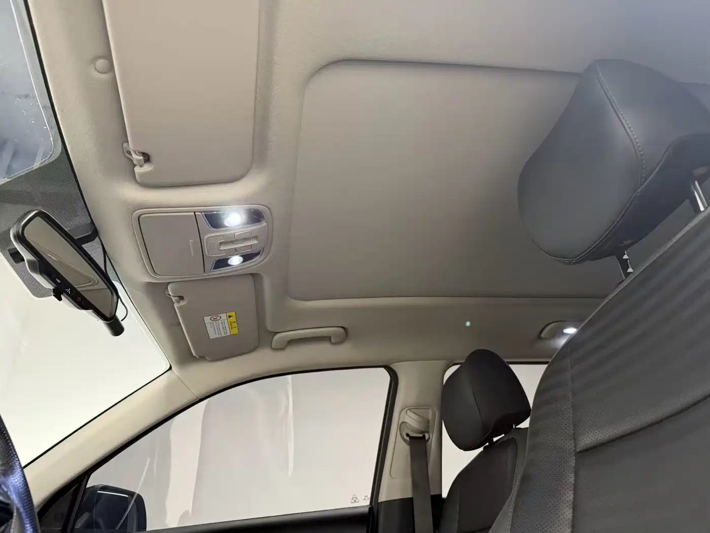 Kia Sportage 2019 2.0L Automatic Smart Luxury Edition фото 16