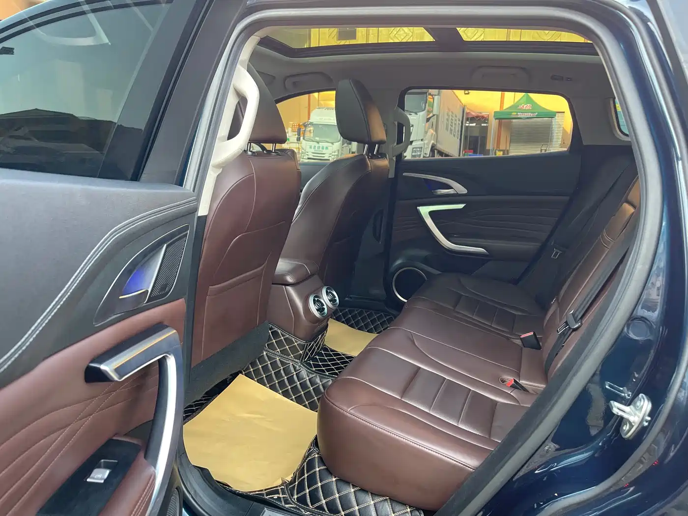 WEI PAI WEI BRAND VV7